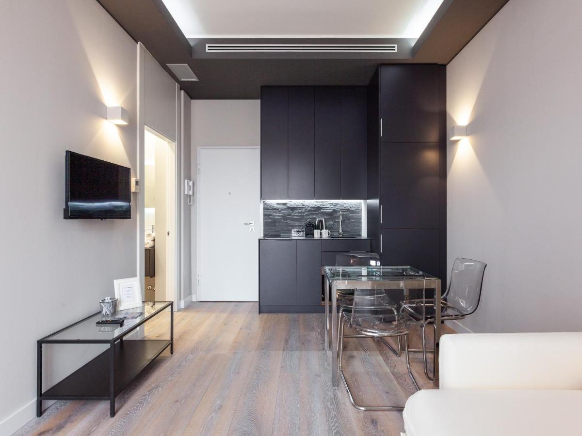 Easyhomes-City Centre Suites Milan Luaran gambar