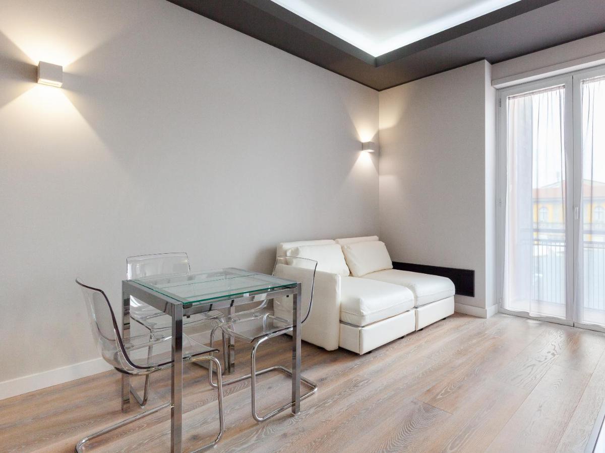 Easyhomes-City Centre Suites Milan Luaran gambar
