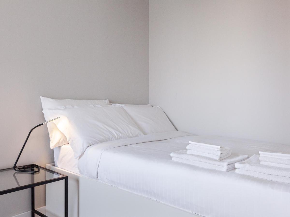 Easyhomes-City Centre Suites Milan Luaran gambar