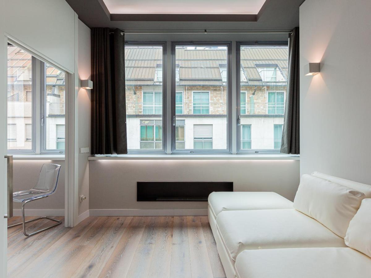 Easyhomes-City Centre Suites Milan Luaran gambar