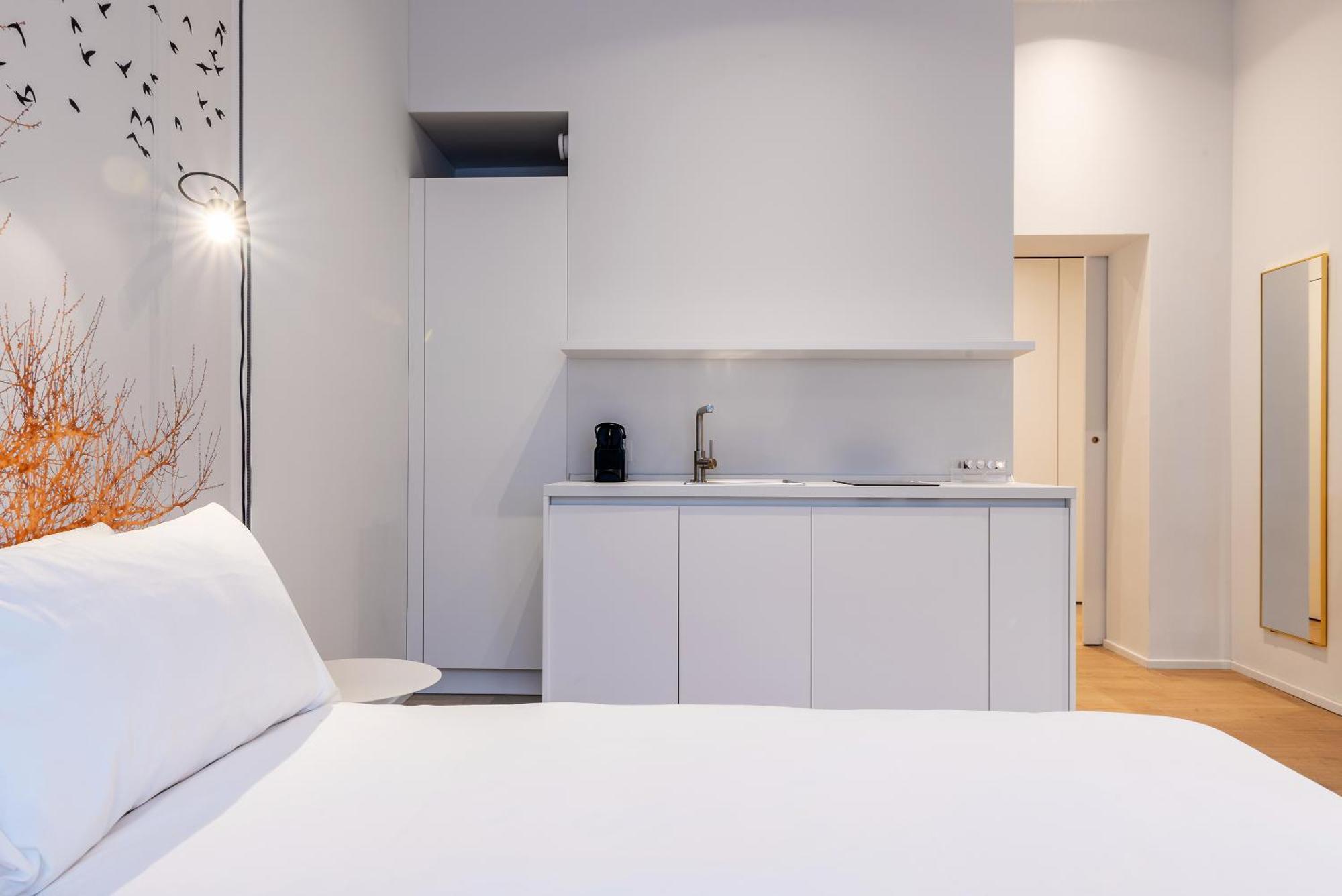Easyhomes-City Centre Suites Milan Luaran gambar