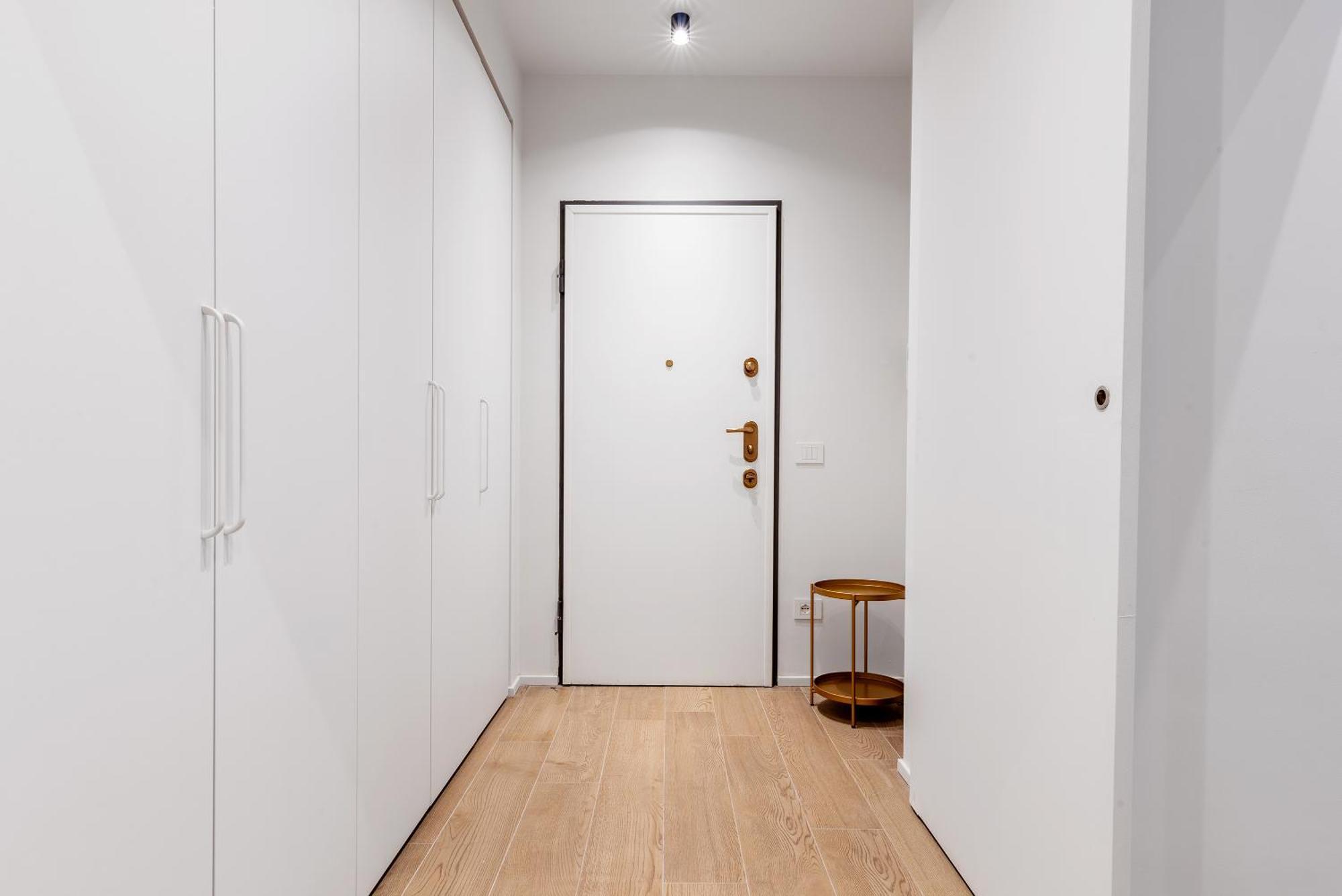 Easyhomes-City Centre Suites Milan Luaran gambar