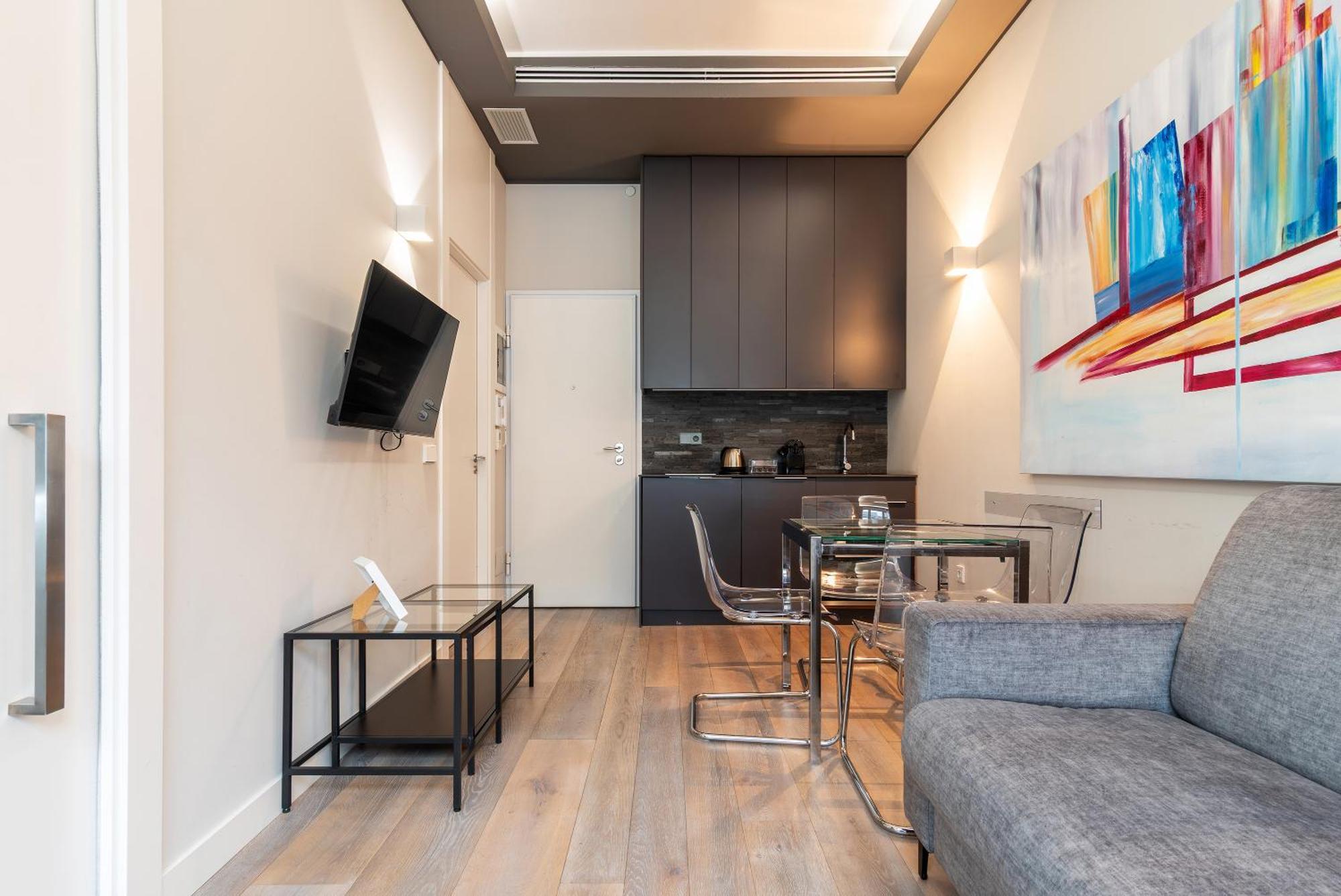 Easyhomes-City Centre Suites Milan Luaran gambar
